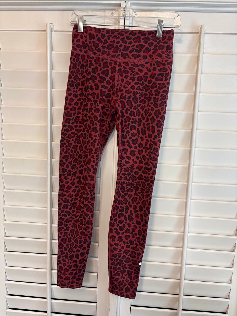 Nike Red Shimmer Dri fit Leggings Small
